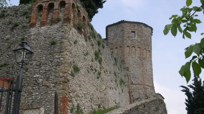 Castello di Montebello, Poggio Torriana (RN)